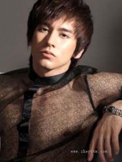 张伦硕（联想电脑）